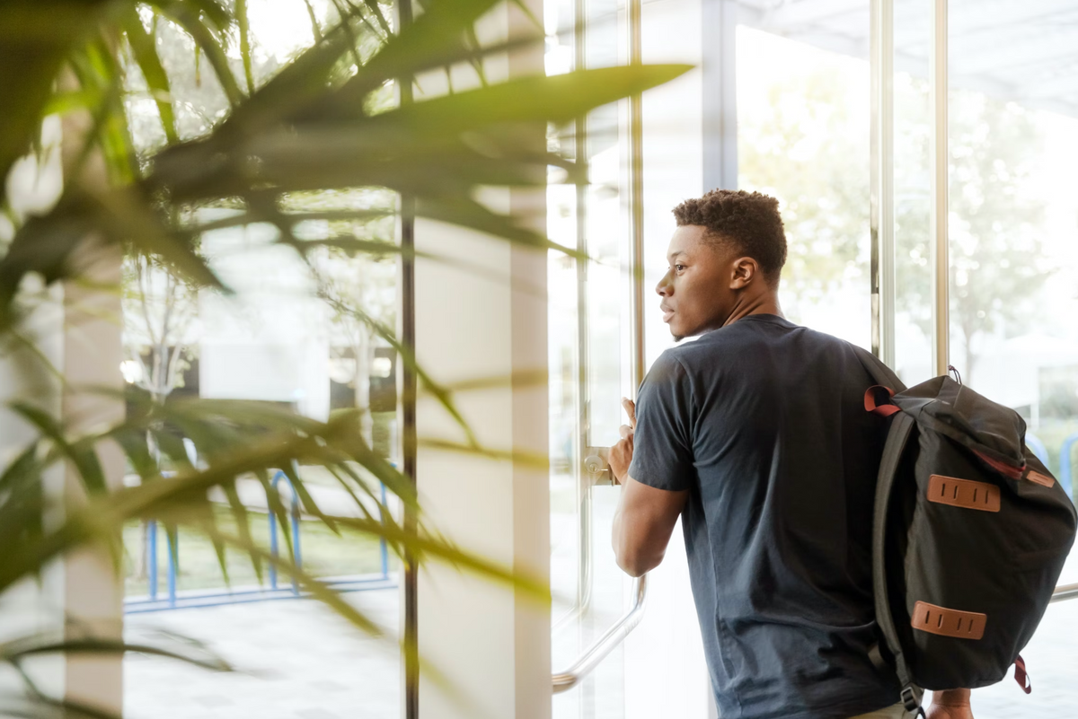 How to Choose the Best Compression Socks for Back-to-School — Dr. Motion compression socks blog cover