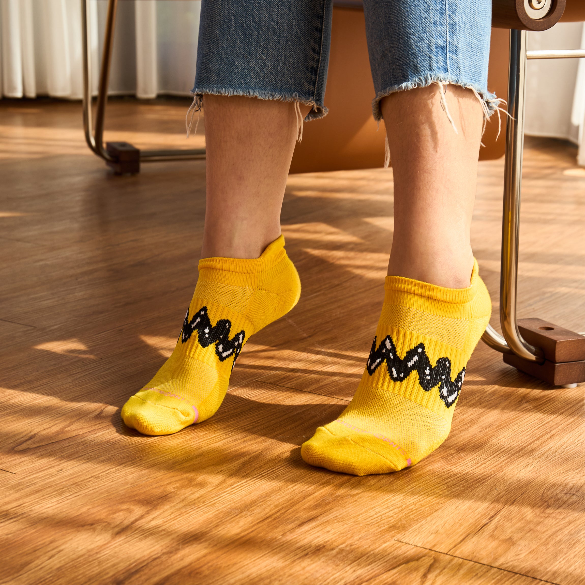 Charlie Brown Zigzag | Ankle Compression Socks For Women