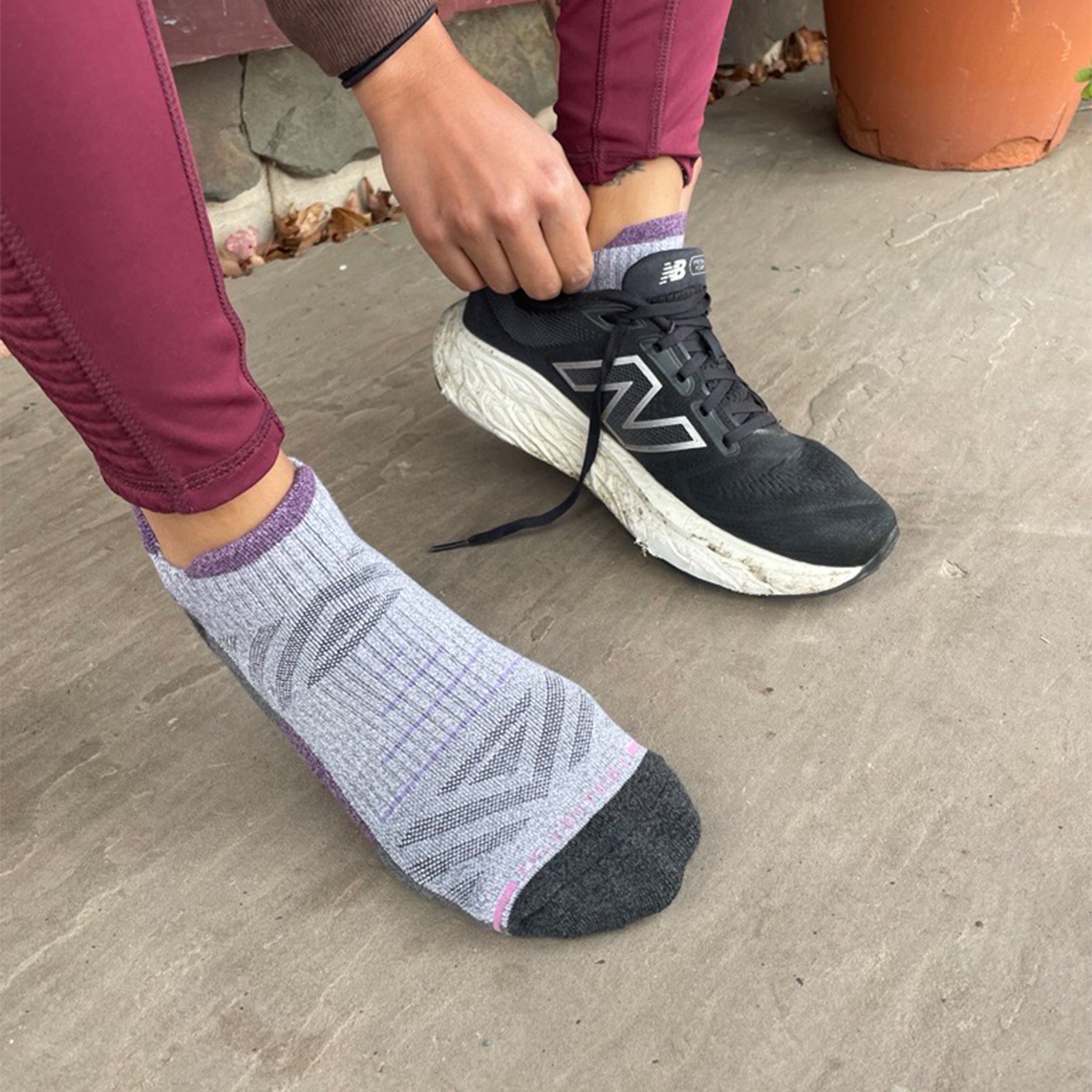 Mountain Mesh | Compression Outdoor Medium Weight Ankle For Women