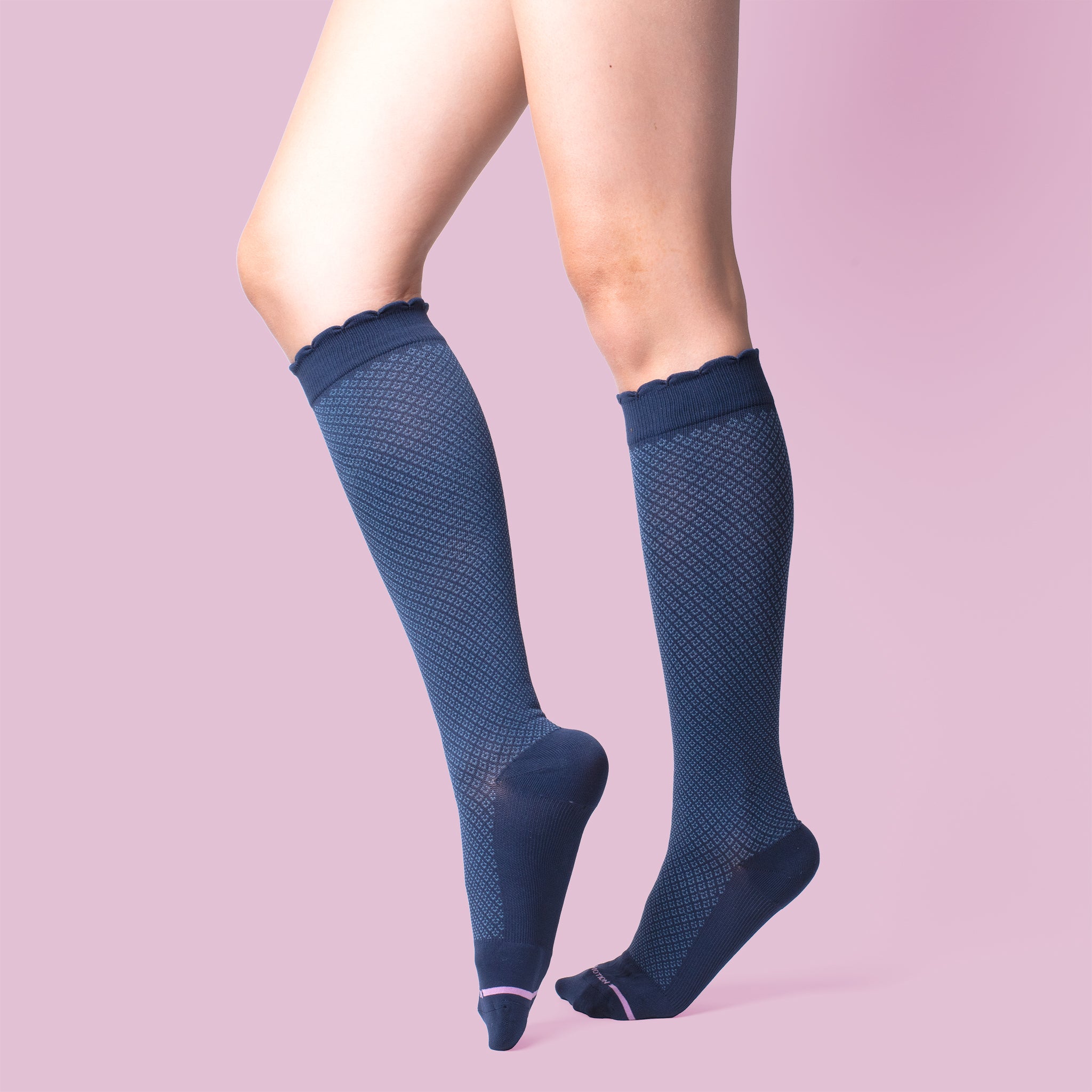 Neat Plaiting | Knee-High Compression Socks For Women
