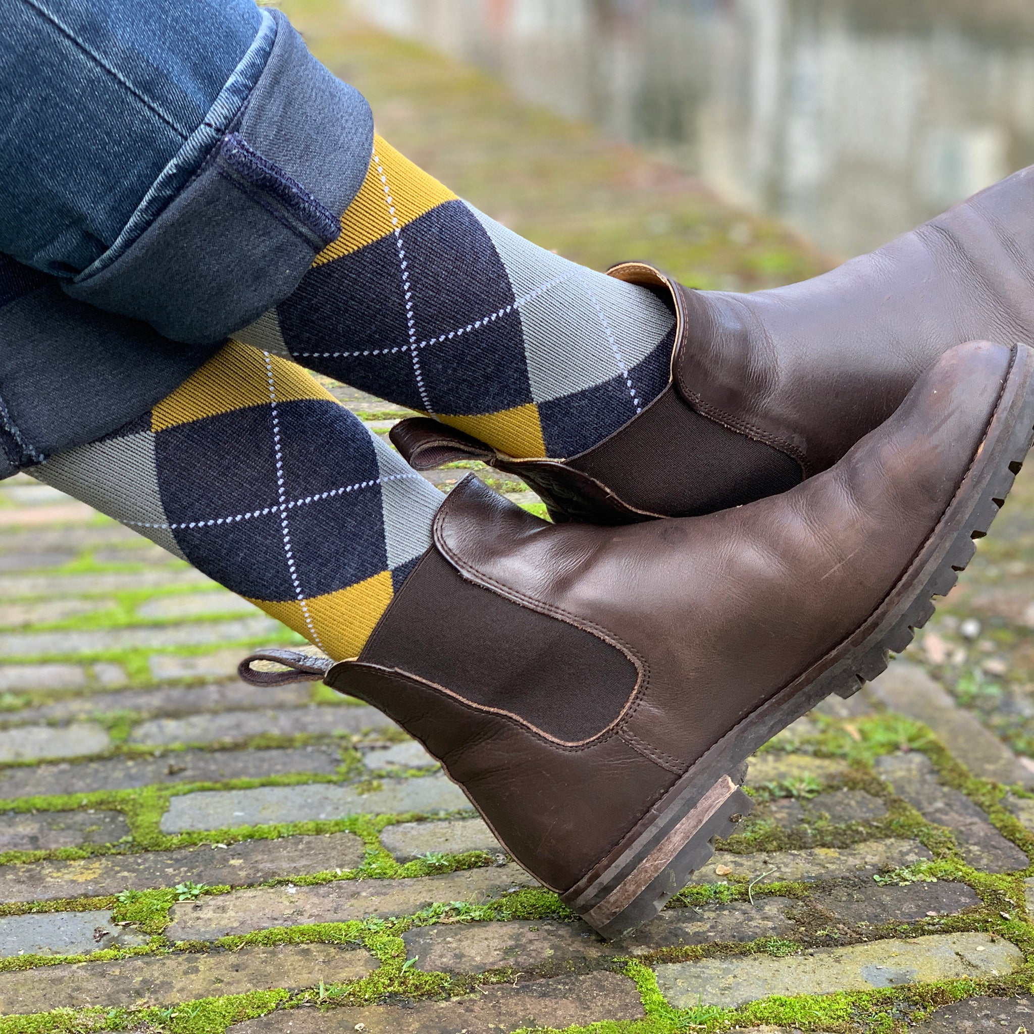 Argyle | Knee-High Compression Socks For Men
