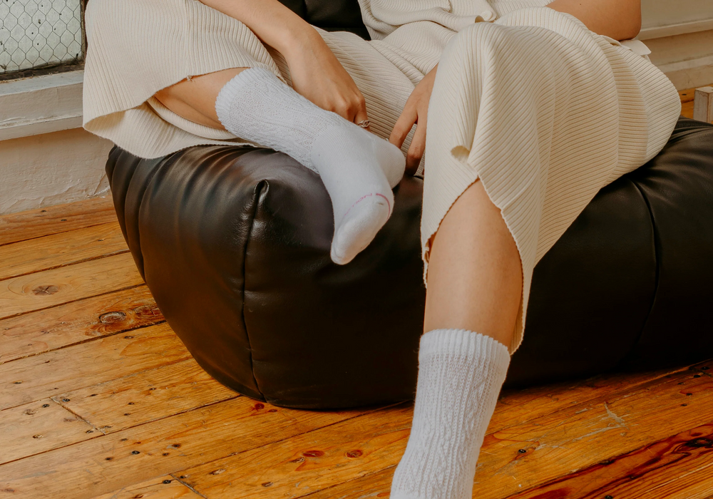 Can You Sleep In Compression Socks? Blog Posts Dr. Motion