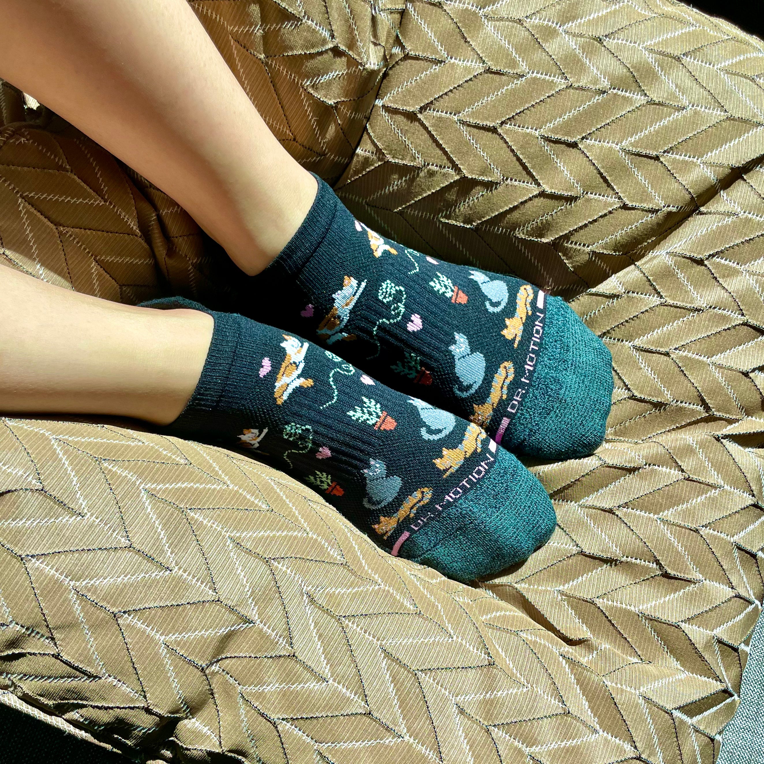 Stay Home Cats | Ankle Compression Socks For Women