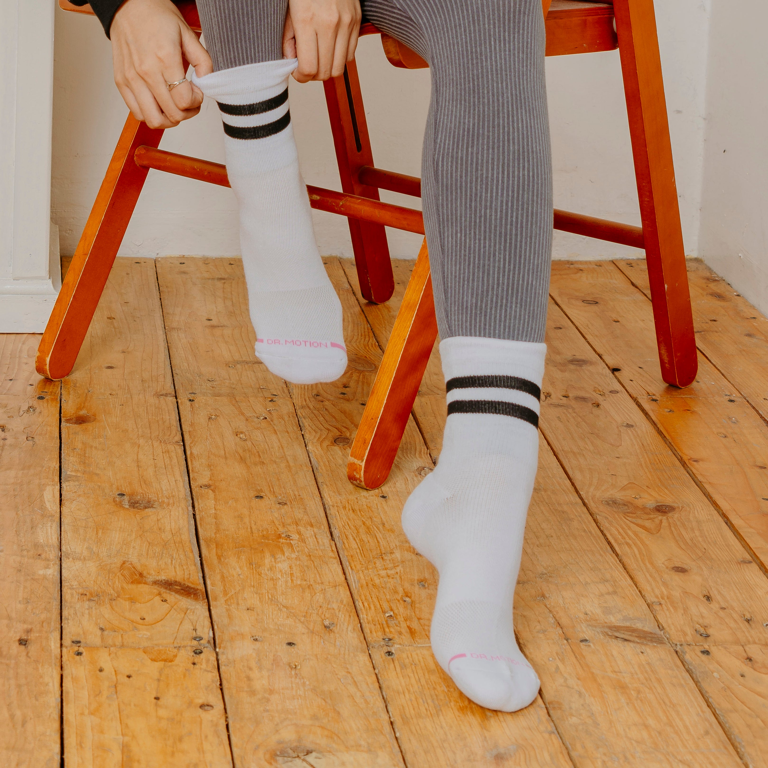 Double Stripe | Mid-Crew Compression Socks For Women