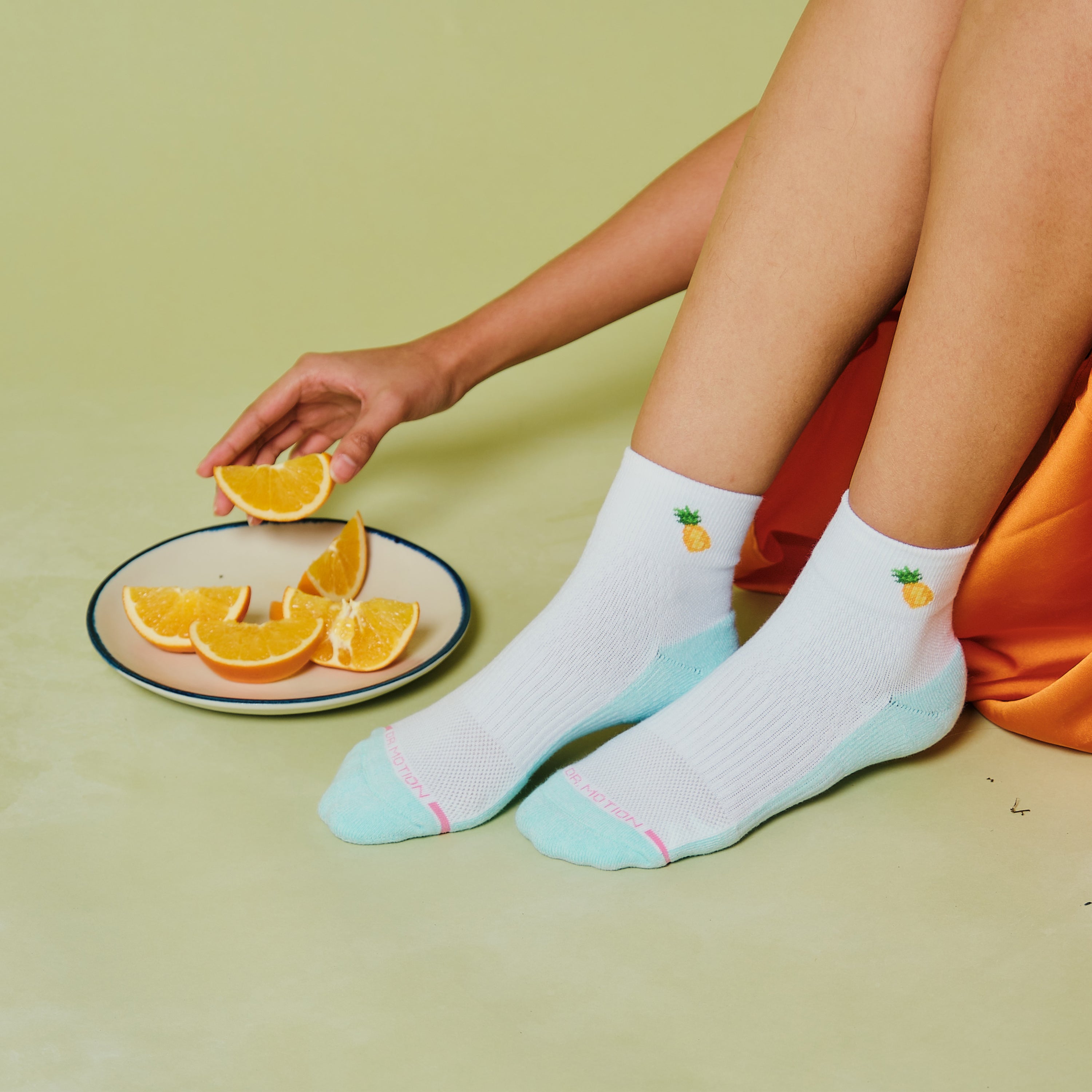 Pineapple | Quarter Compression Socks For Women