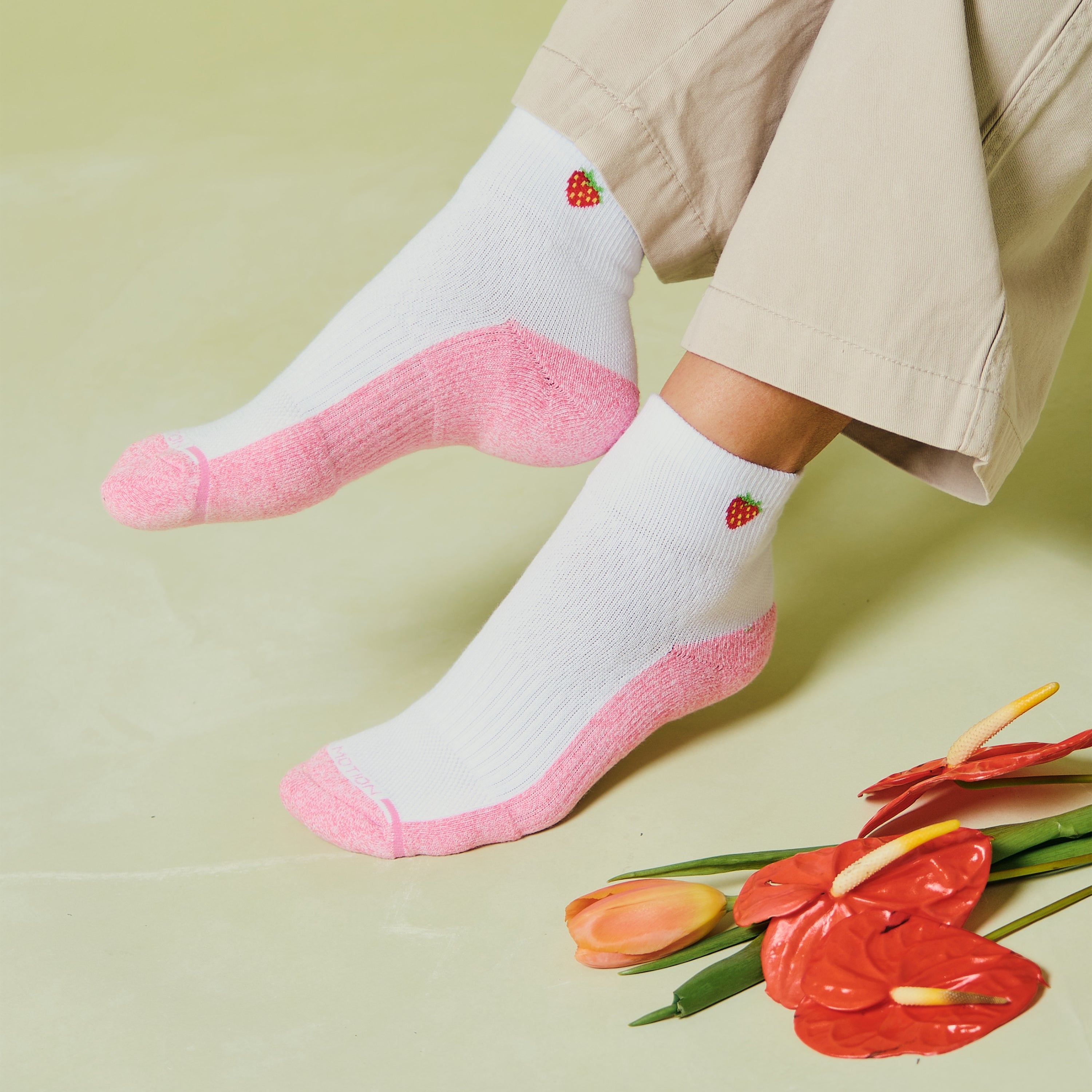 Strawberry | Quarter Compression Socks For Women