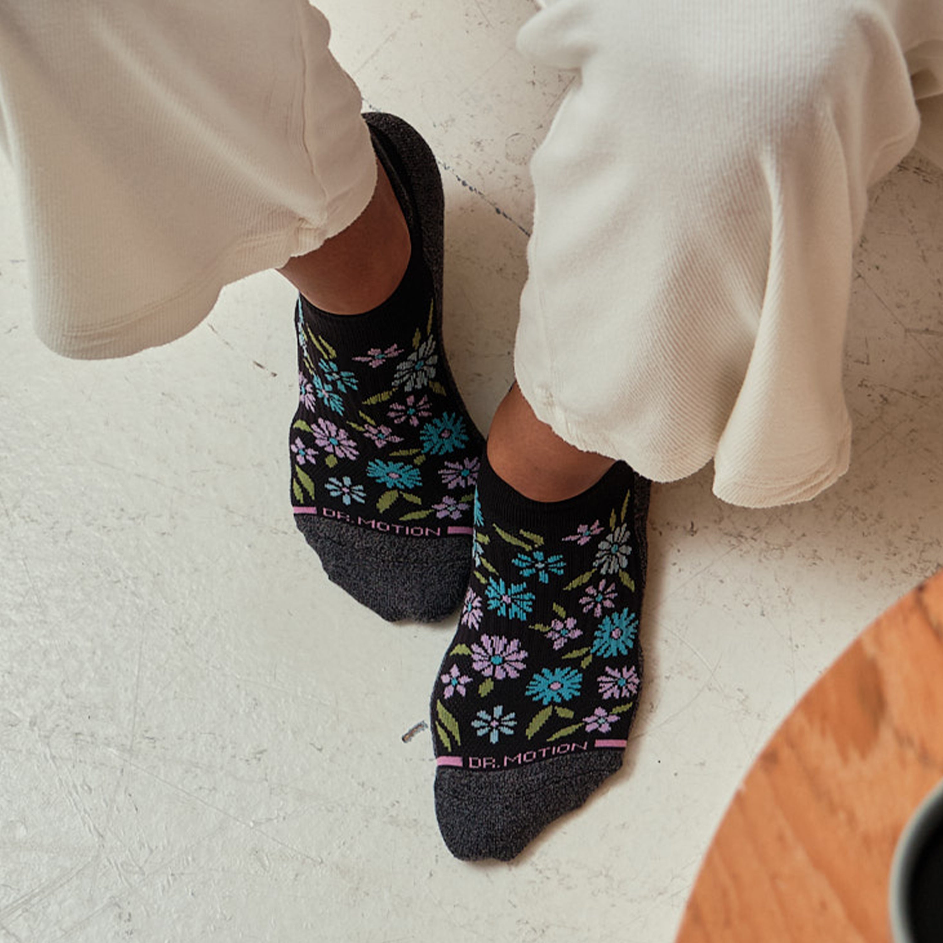 Groovy Floral | Ankle Compression Socks For Women