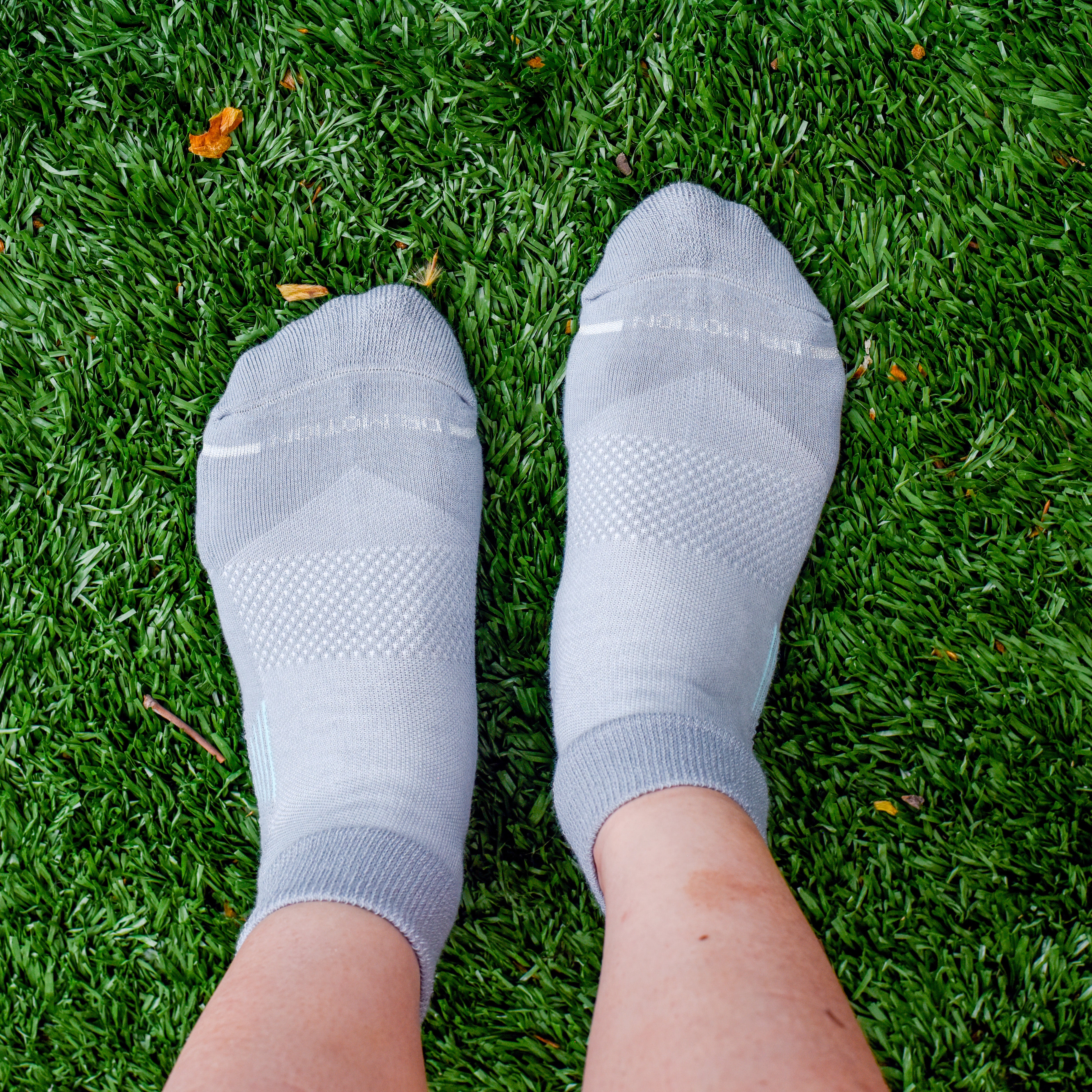 Pop Texture | Performance Quarter Compression Socks for Women