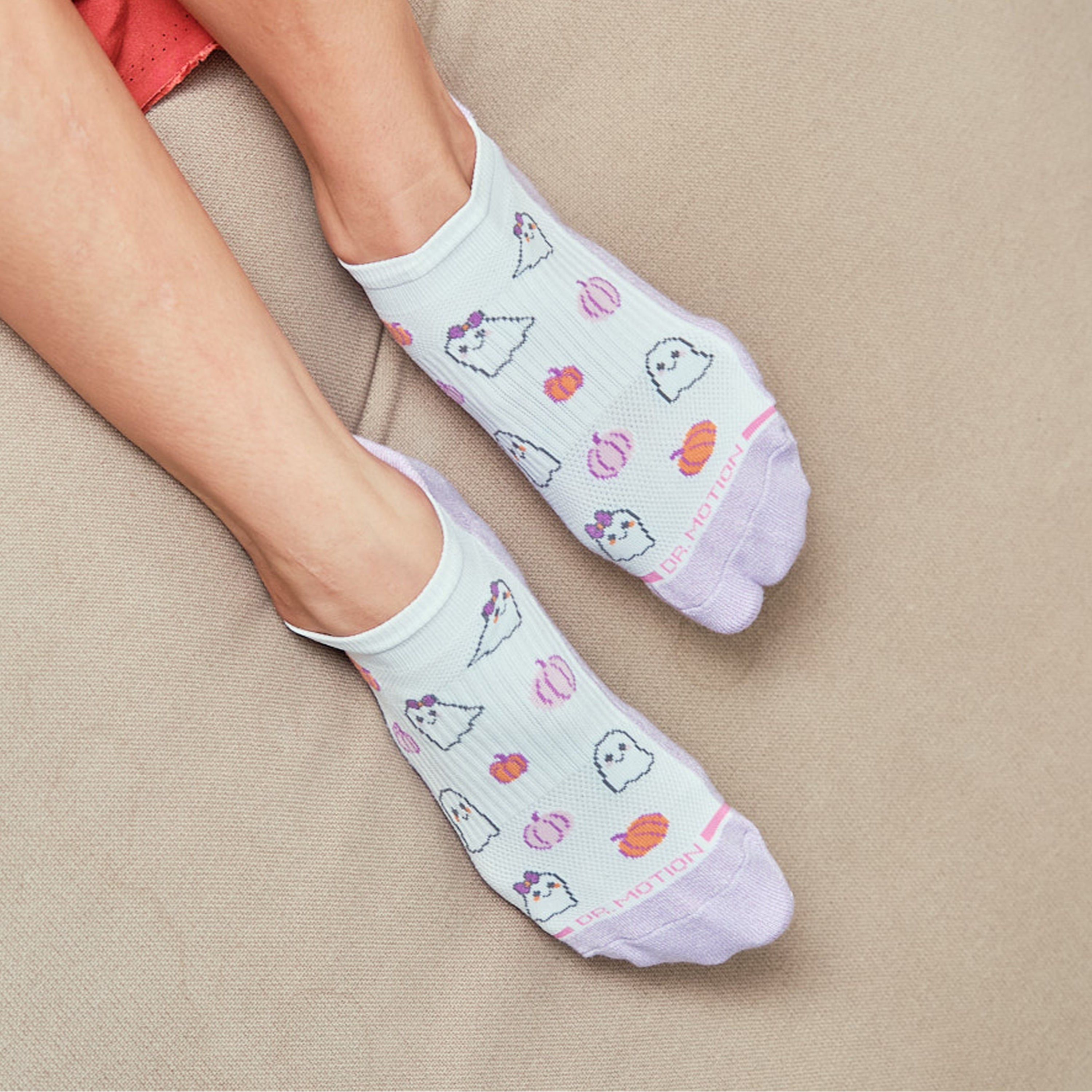 Ghosts & Wine | Ankle Compression Socks For Women