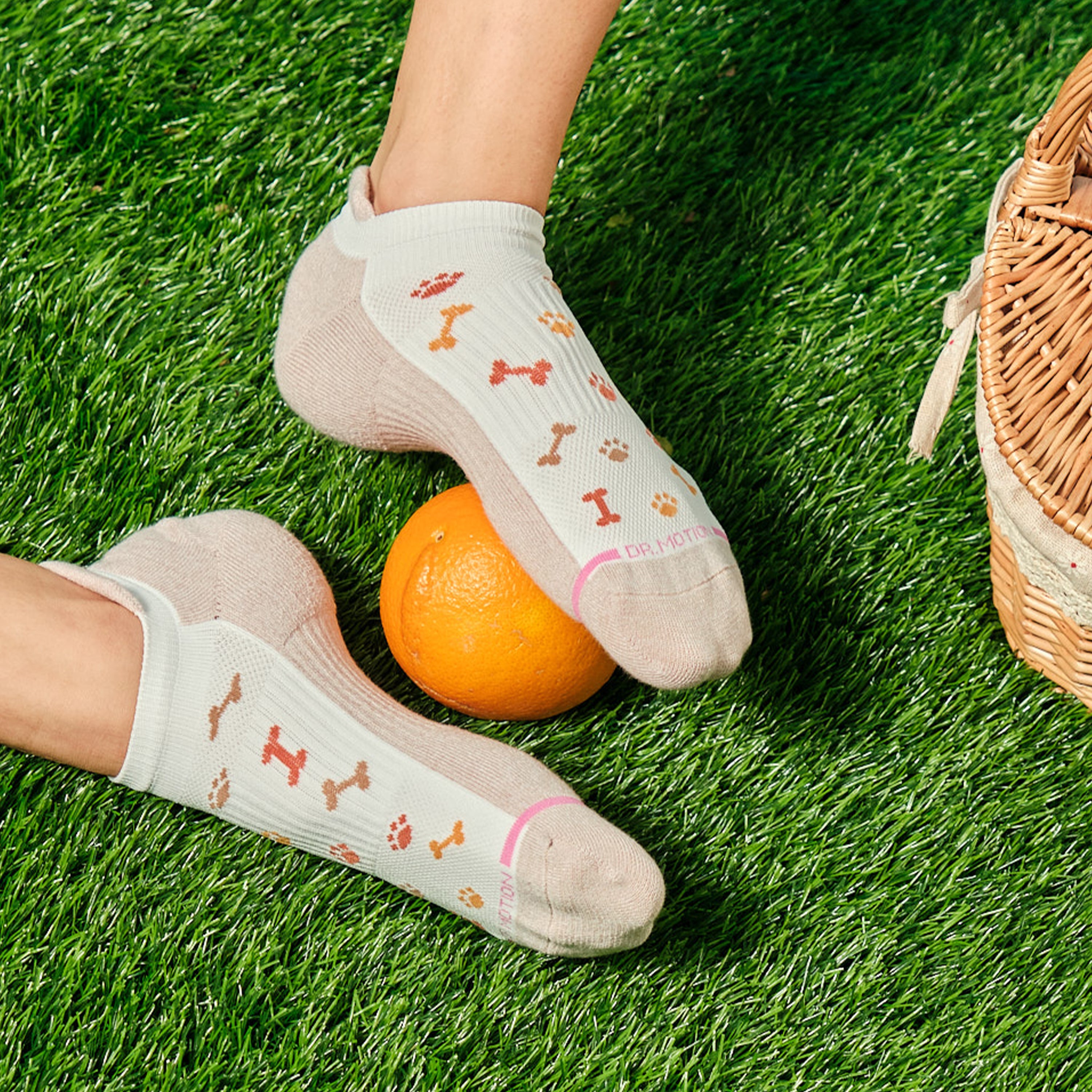 Cocktail Dogs | Ankle Compression Socks For Women
