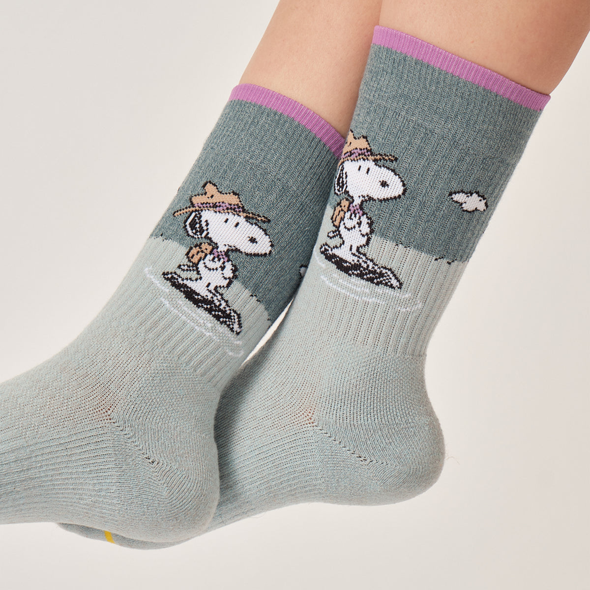 Snoopy Beagle Scout | Compression Outdoor Crew For Women