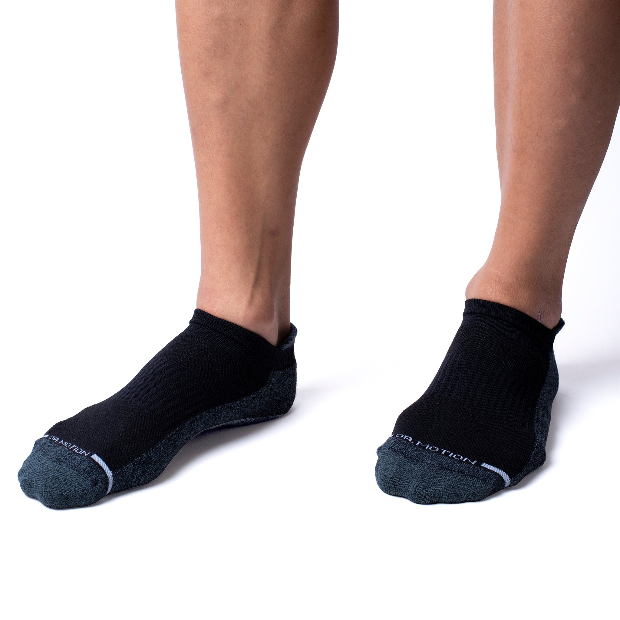 Dr. Motion Men's 2 Pack Basic Colors Everyday Compression Ankle Socks White